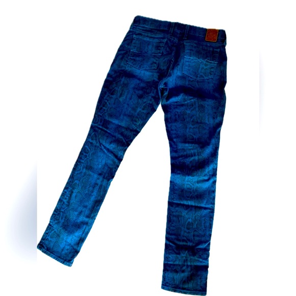 Lucky Brand Deep Blue Faux Snakeskin Print Pant or Capri. - Picture 3 of 5